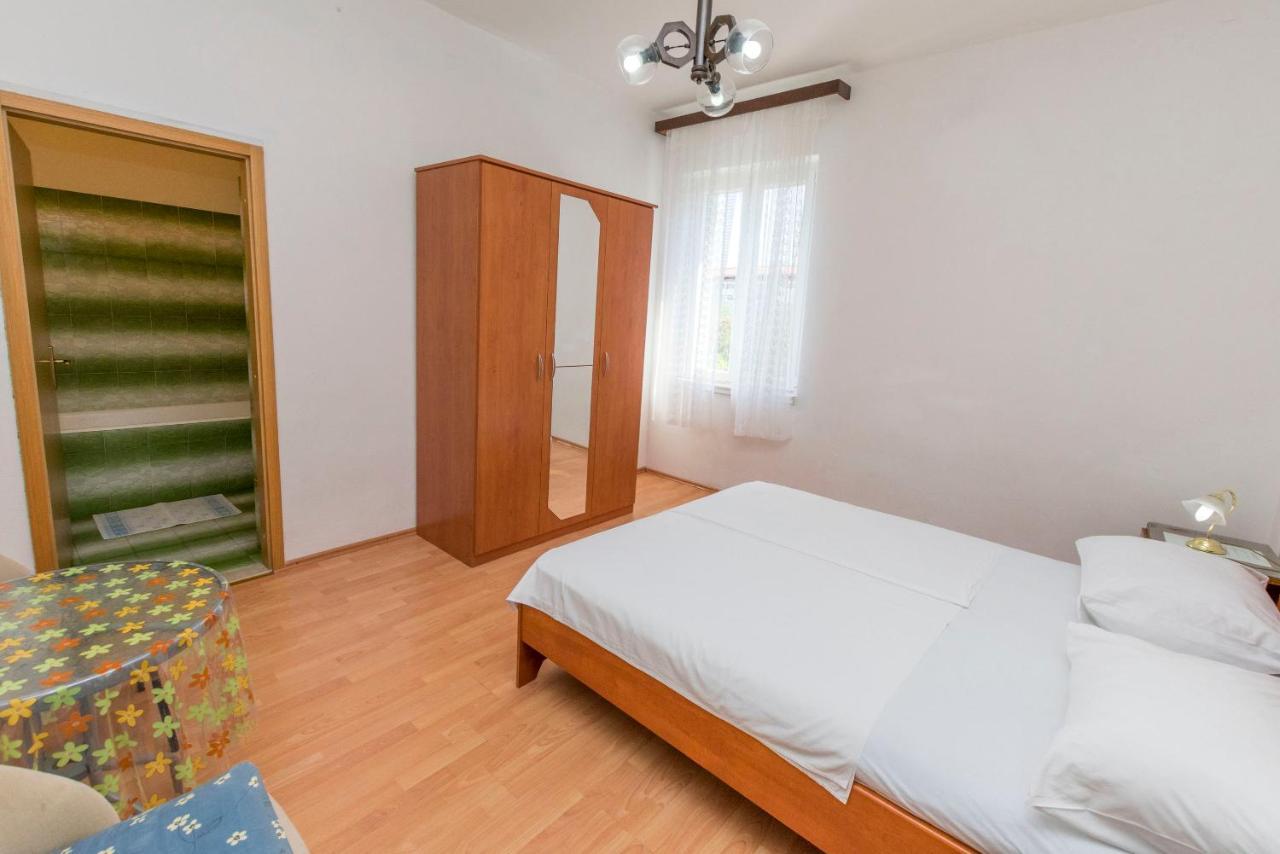 Apartments And Rooms Jakov Primošten Kültér fotó