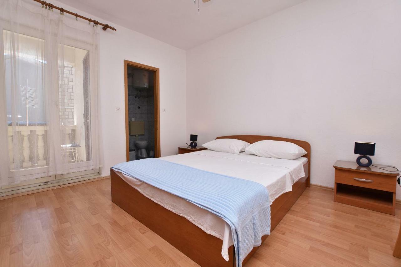 Apartments And Rooms Jakov Primošten Kültér fotó